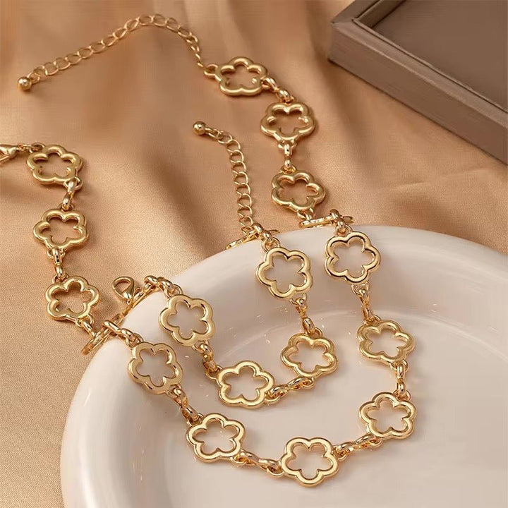 BowLift | Dainty Open Clover Choker Necklace, Bracelet, Earring Set