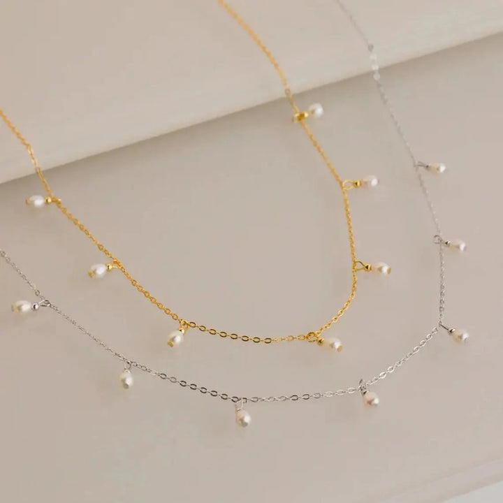BowLift | Dainty Pearl Droplets Necklace
