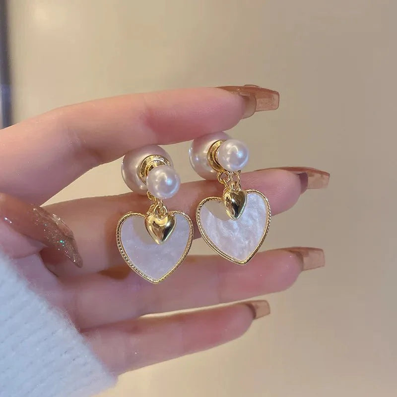 BowLift | Dainty Pearl Stud Heart Shell Earrings