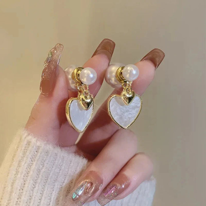 BowLift | Dainty Pearl Stud Heart Shell Earrings