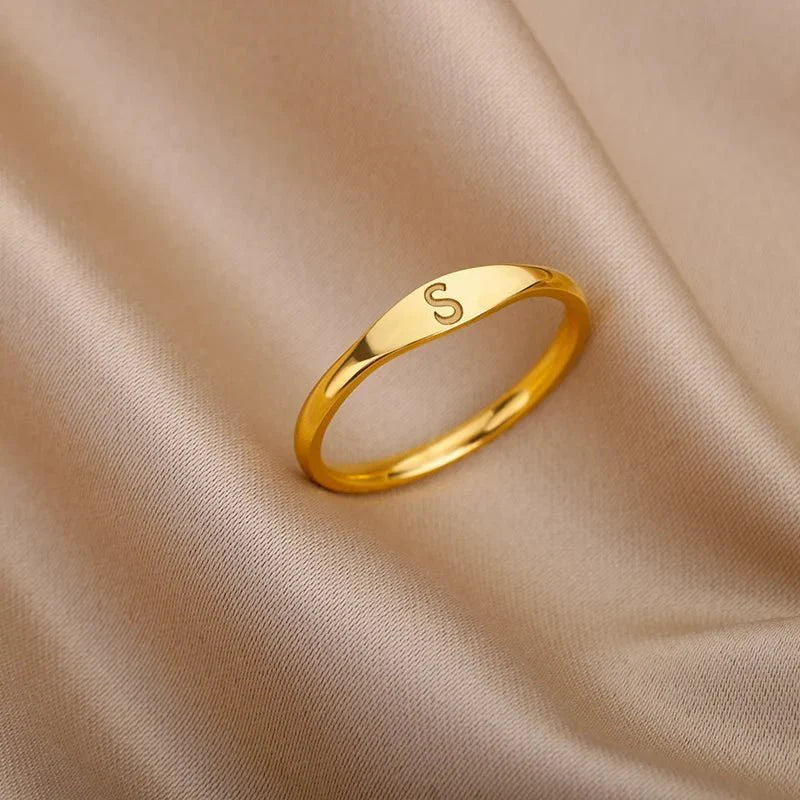 BowLift | Dainty Thin Letter Initial Ring