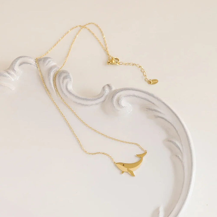 BowLift | Dainty Whale Necklace
