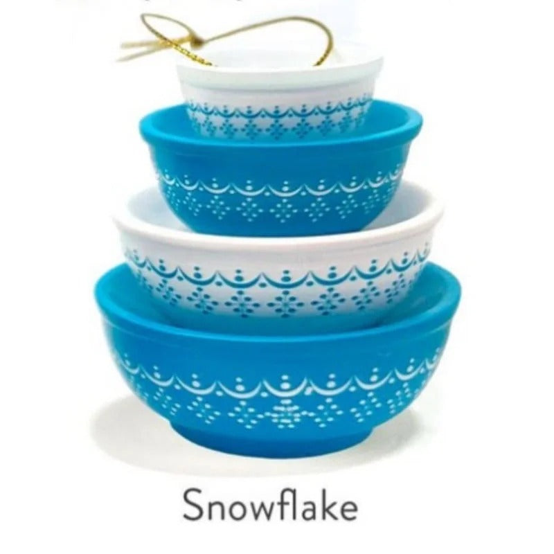 BowLift | RetroGlow — Make your tree the centerpiece of unforgettable vintage Christmas