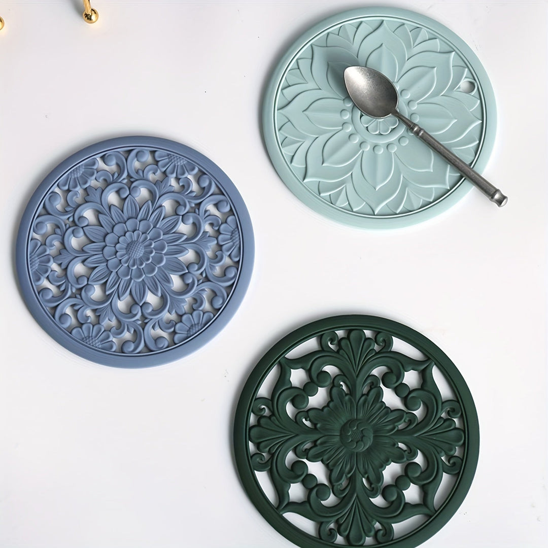 BowLift | Heat Resistant Silicone Trivet Mat Set
