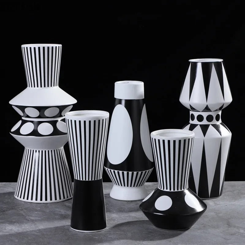 Modern geometric vase Bowlift
