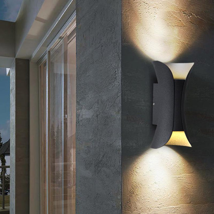 BowLift | Elegant Waterproof LED Lamps with Curved Shape for the Garden