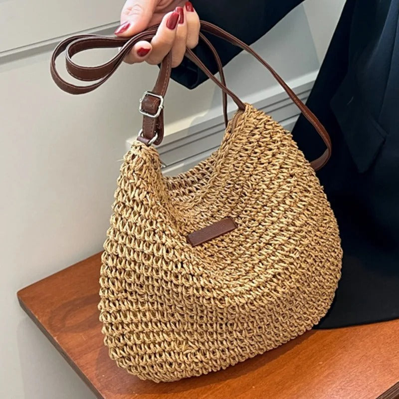 Isabelle Ladies Handbag – Minimalistic Design and Practical Size | Bowlift