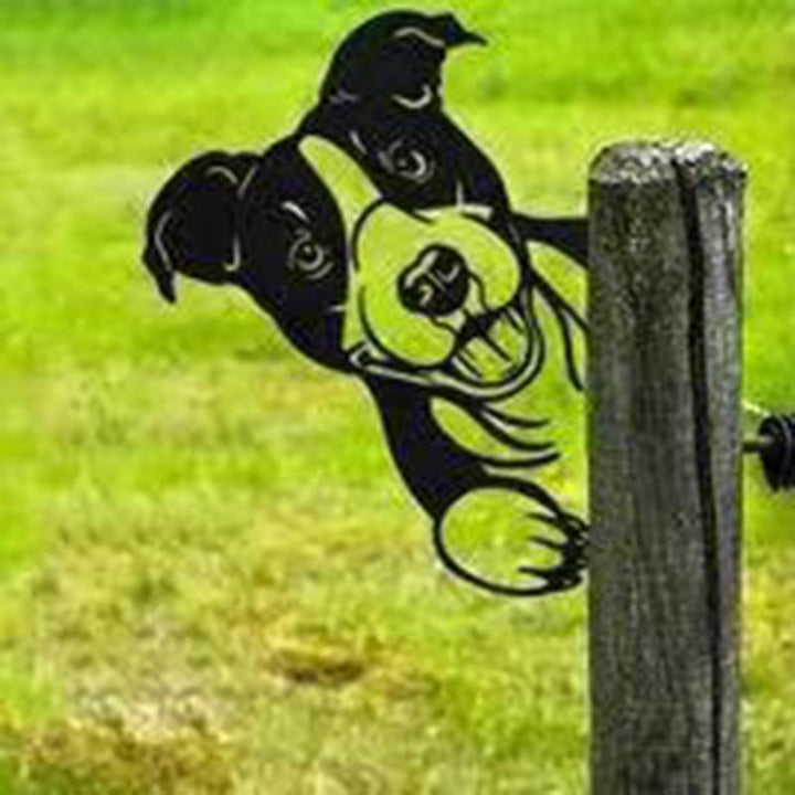 BowLift | Outdoor Garden Farm Spying Goat Metal Artwork Indoor Decoration