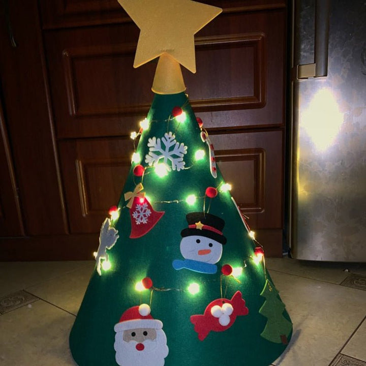 BowLift | DIY Christmas Ornaments for Kids - Handmade Christmas Tree Wall Decor