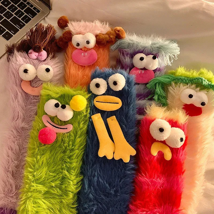 Cozy & fun plush socks | Bowlift