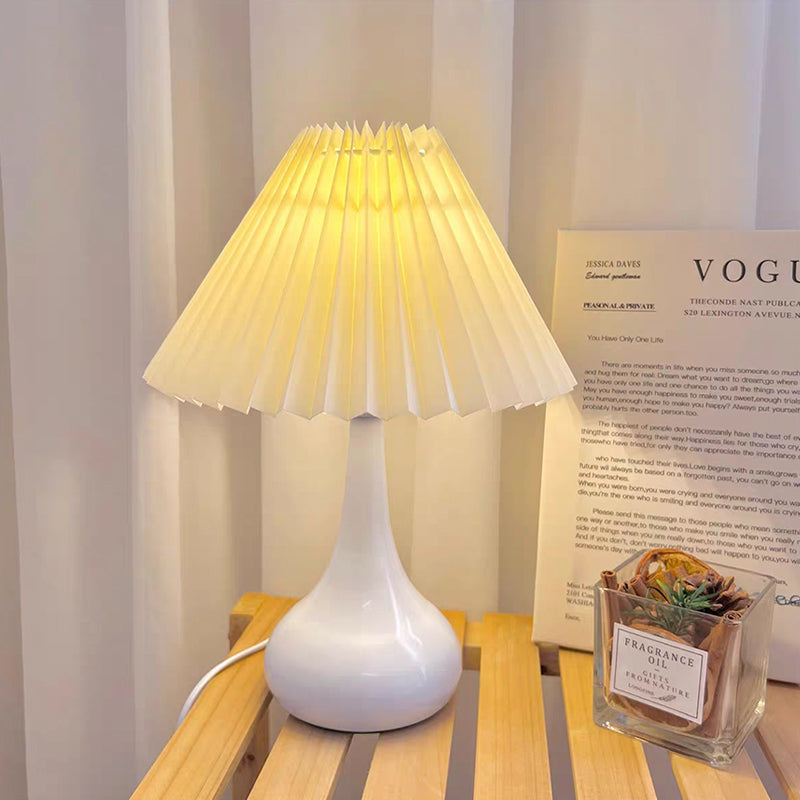 Nordic Folding Lamp with LED Light – Modern Decorative Table Lamp for Living Room & Bedroom | Bowlift