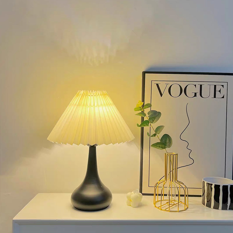 Nordic Folding Lamp with LED Light – Modern Decorative Table Lamp for Living Room & Bedroom | Bowlift