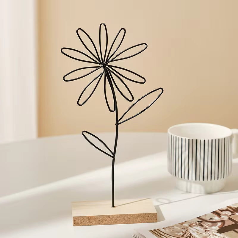 BowLift | Metal entrance decoration with floral motif