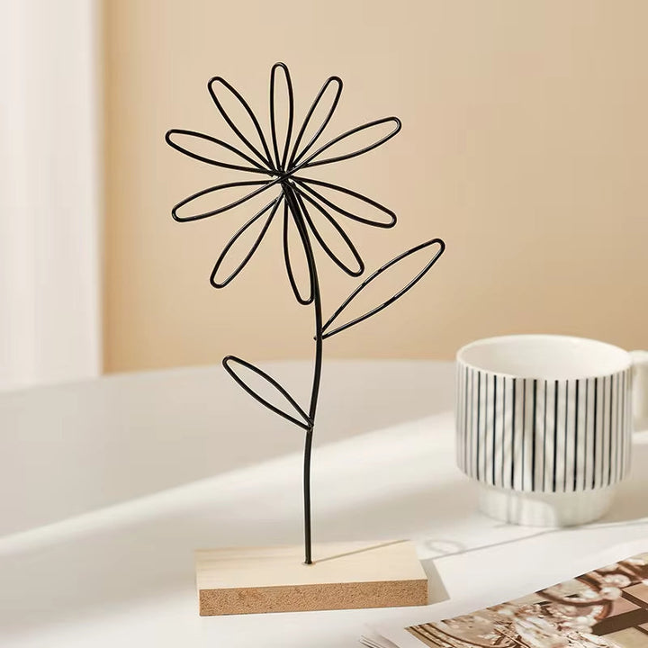 BowLift | Metal entrance decoration with floral motif