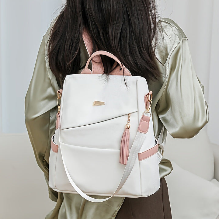 Nylon backpack, lightweight, for everyday use and travel