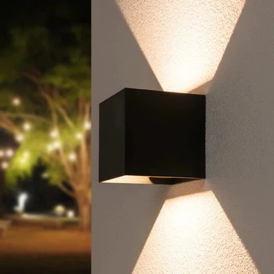 BowLift | Luxurious LED wall lamp