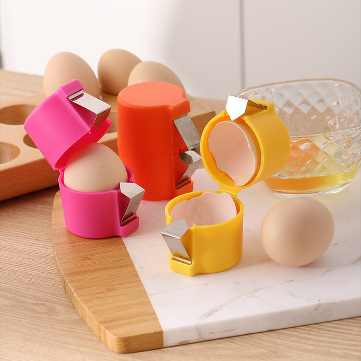 Egg peeler for peeling and separating