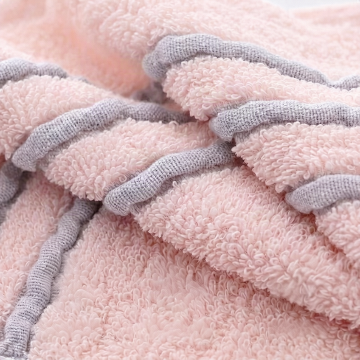 Sports towel made of coral fleece, quick-drying