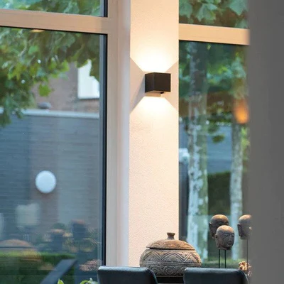 BowLift | Luxurious LED wall lamp