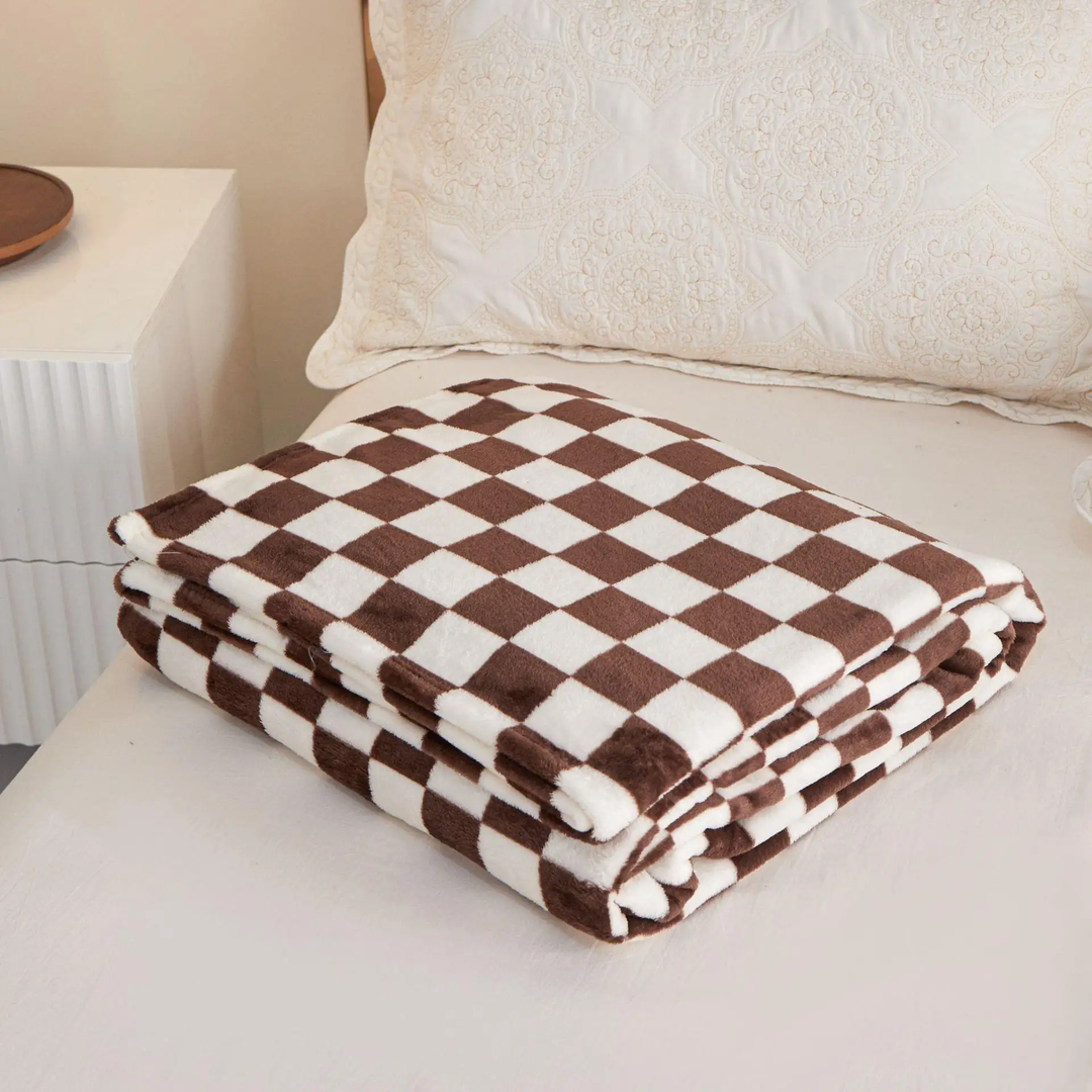 BowLift | Checked Flannel Blanket