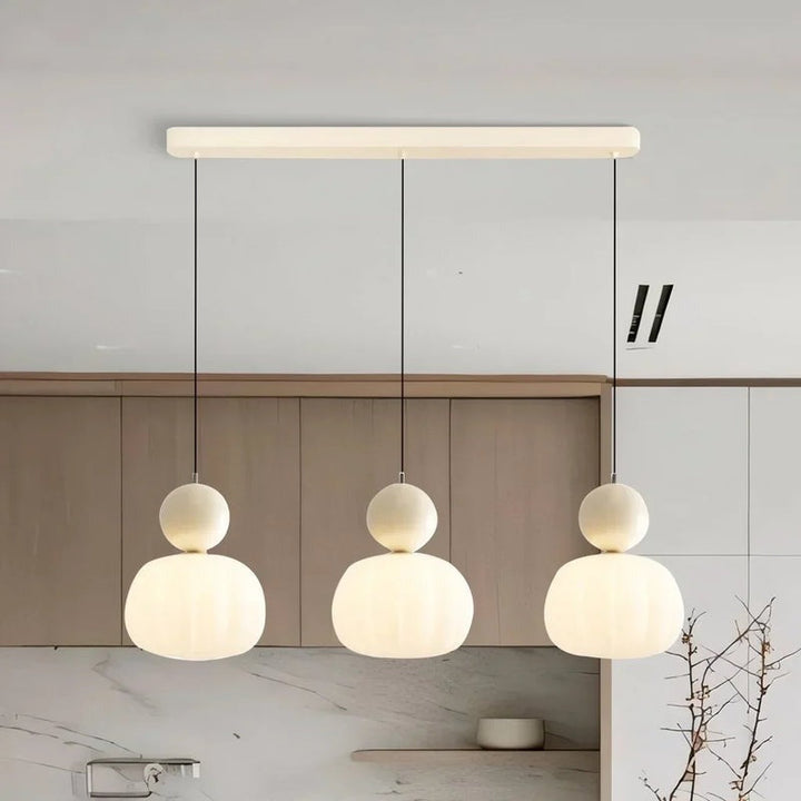 BowLift | Art Deco Pendant Lamp in Cream Shade – Style and Sophistication