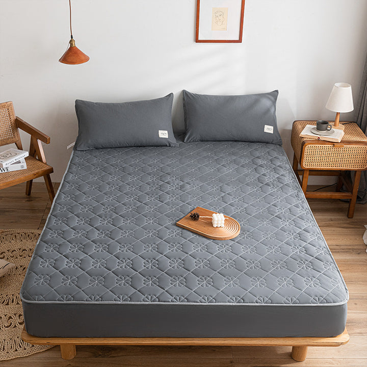 Fitted sheet, synthetic, padded