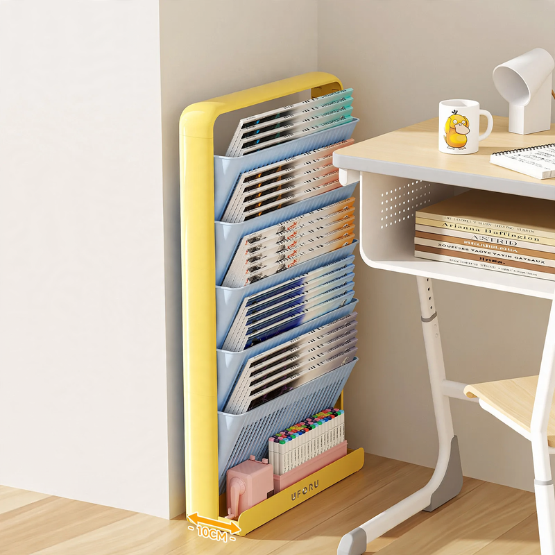 Standing shelf, multi-layered, plastic, movable