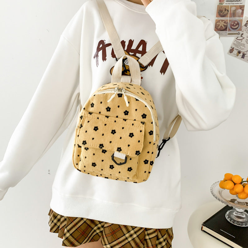 Smaller backpack made of cotton, abrasion-resistant