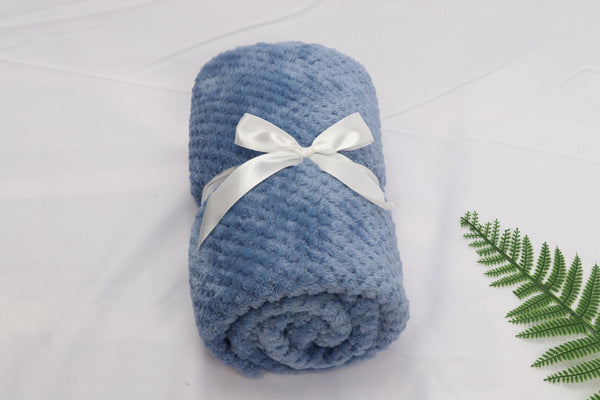 Heating mat for pets made of coral silk