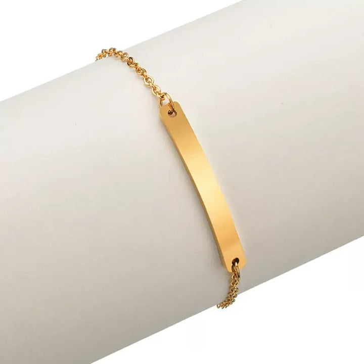 Stainless steel bracelet with geometric design