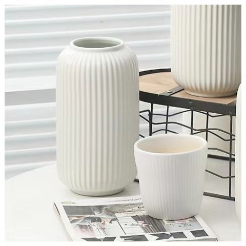 Ceramic flower vase with grooves, modern, white