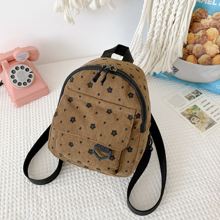 Smaller backpack made of cotton, abrasion-resistant