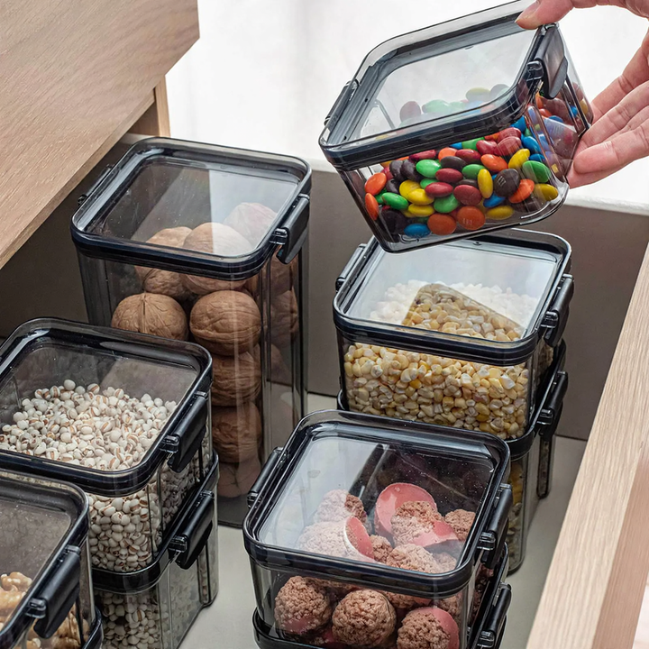 Plastic storage container, square, 460 ml