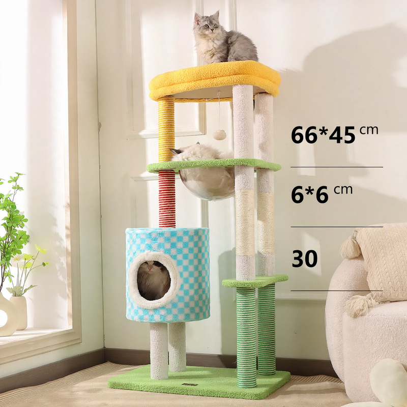 Cat climbing tree, compact, with cave