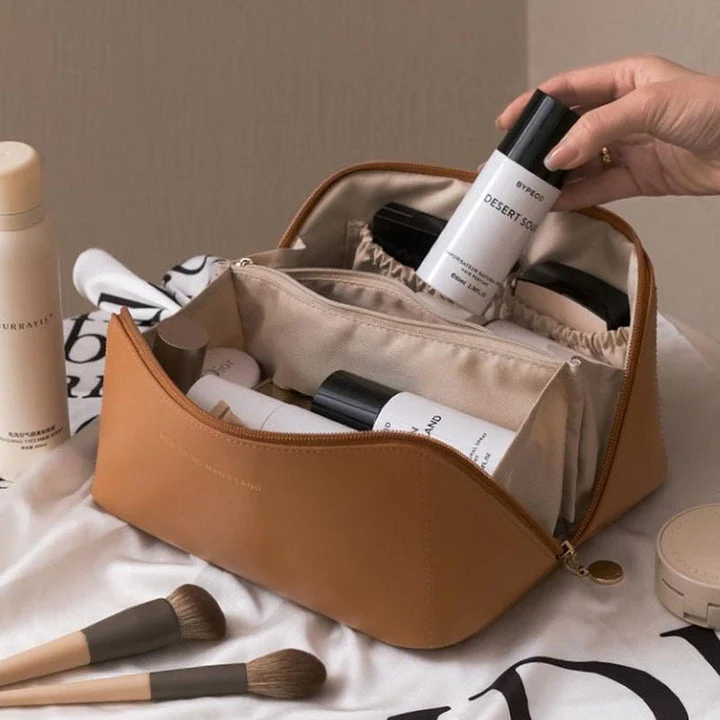 BowLift | Luxurious cosmetic bag