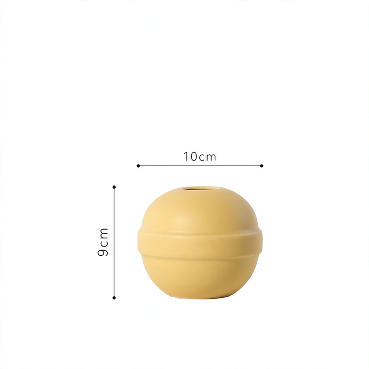 Ceramic flower vase, Nordic design