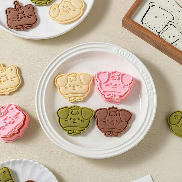 Plastic cookie cutters, various shapes