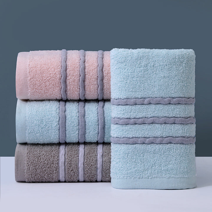 Sports towel made of coral fleece, quick-drying