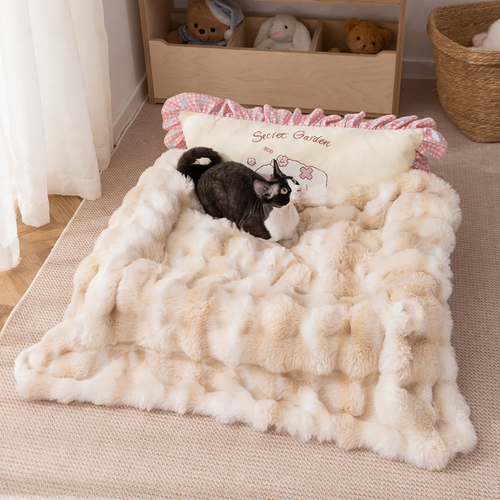 Rabbit fur pet blanket with tie-dye pattern