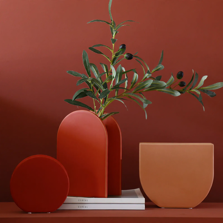 Ceramic flower vase, Nordic design