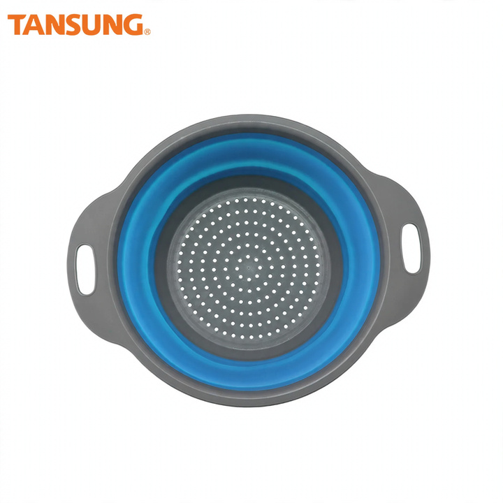 Folding vegetable bowl with strainer