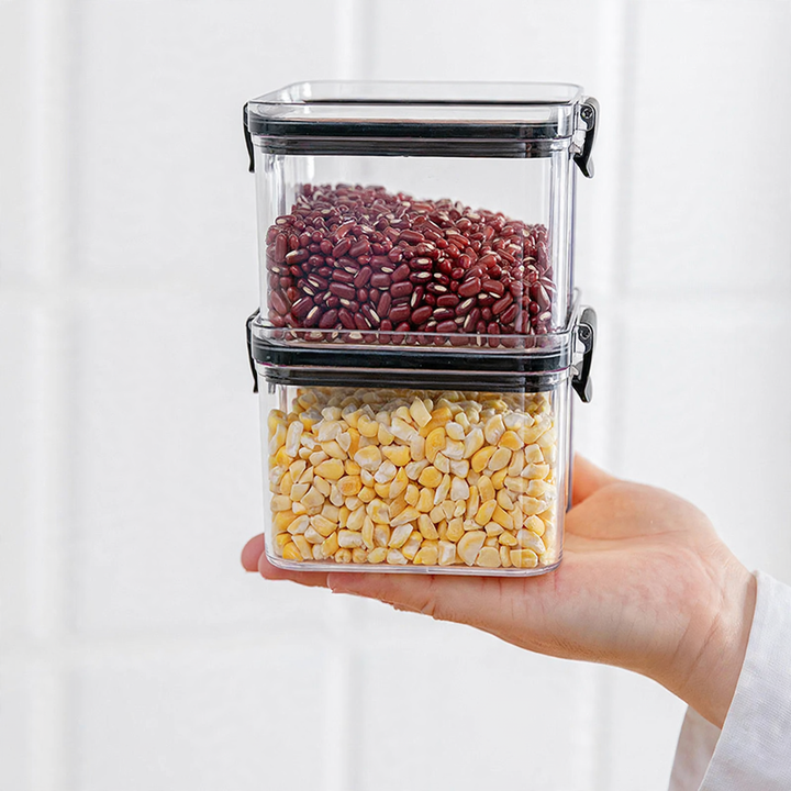 Plastic storage container, square, 460 ml