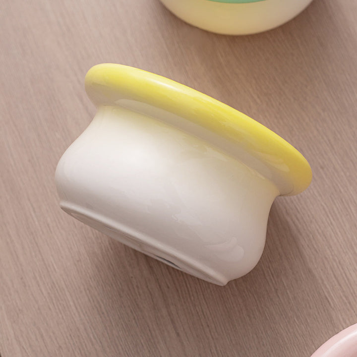 High-foot ceramic bowl for dogs and cats