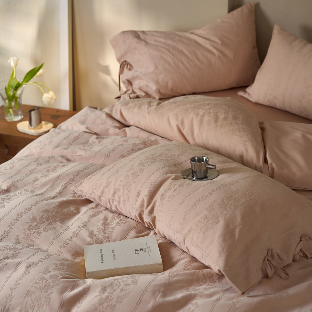 Cotton bedding 4-piece, 1.8 m, jacquard pattern
