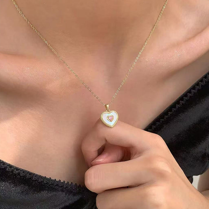 Pearl necklace with silver clasp, pearls 4–12 mm