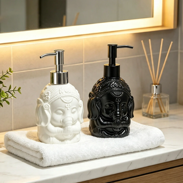 Elephant soap dispenser with pump closure