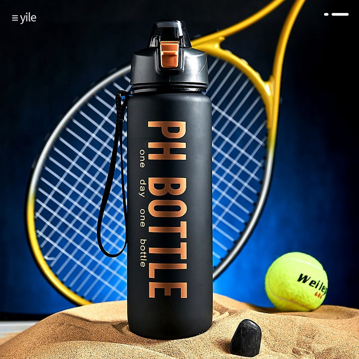 Sports water bottle made of PC, 1000 ml