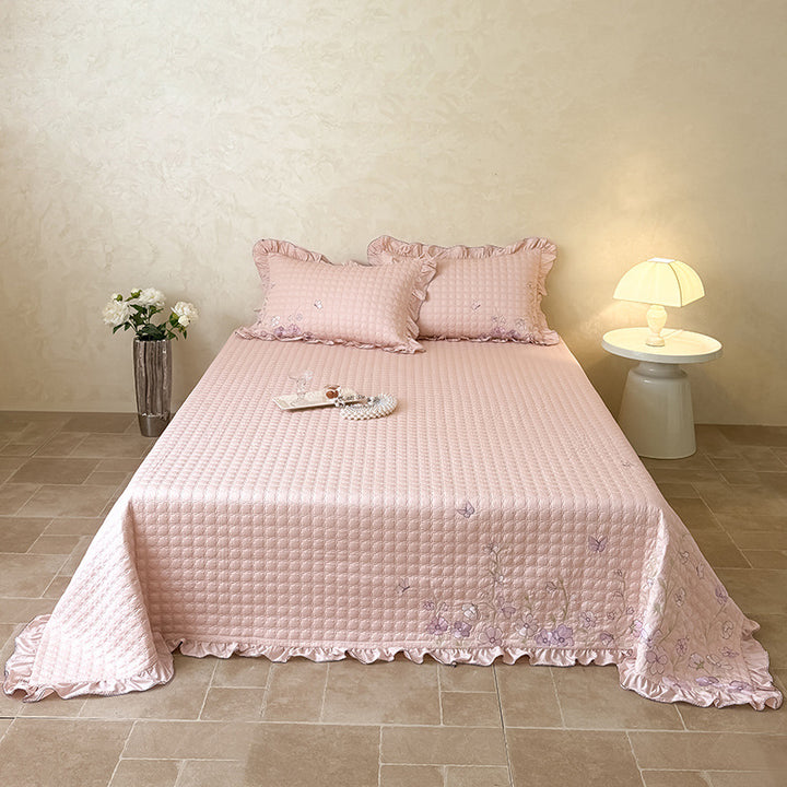Cotton quilt with embroidery, three pieces
