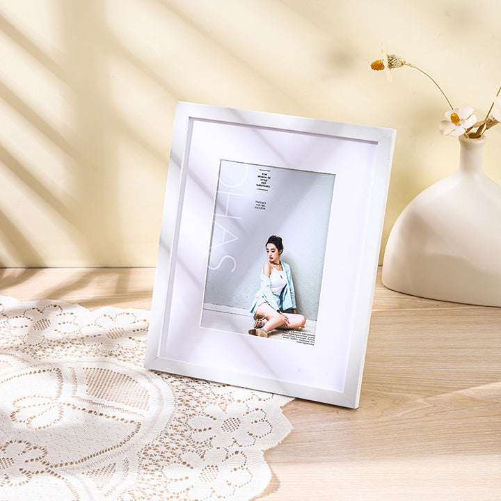 Wood picture frame, rectangular