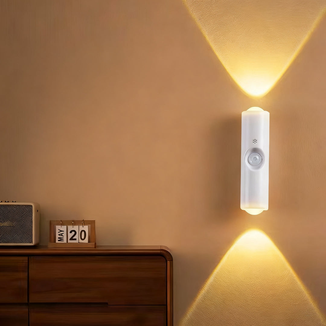 Wall lamp with motion sensor and LED